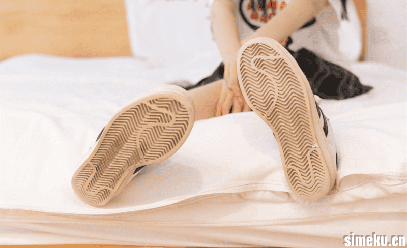 [粉嫩玉足]稚予-贝壳头、白棉袜、裸足[145P+1V／6.83GB]-AX0016-次元集