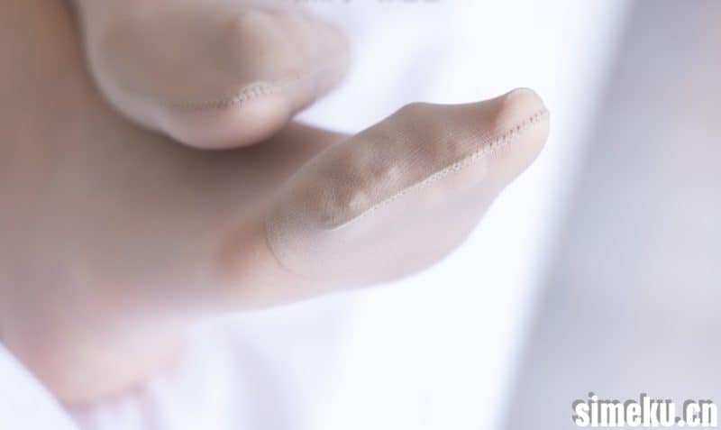 [粉嫩玉足]小甜豆-旗袍、皮底鞋、高跟鞋、肉丝[140P+1V／6.76GB]-AX0032-次元集