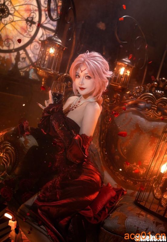 [合集打包]露兒大魔王COS写真合集打包下载+持续更新-次元集