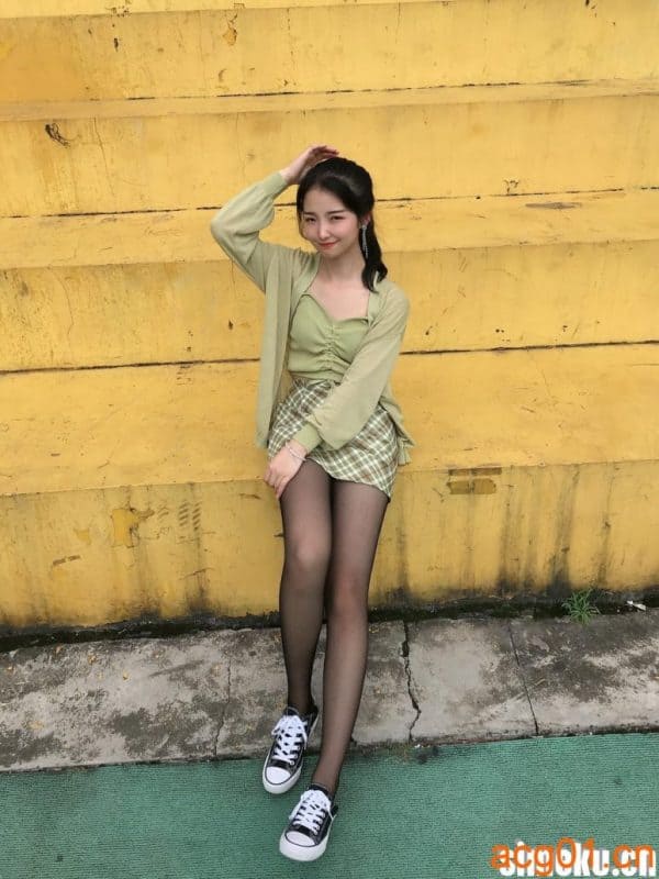 [足控名站]最爱帆布鞋写真图集合集打包下载+持续更新-次元集