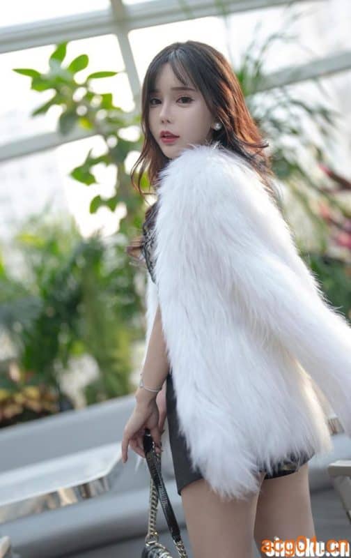 [合集打包]艾小青美女写真图集合集打包下载+持续更新-次元集