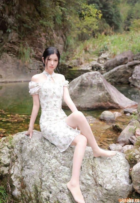 [合集打包]李雅柔182CM美女写真图集合集打包下载+持续更新-次元集