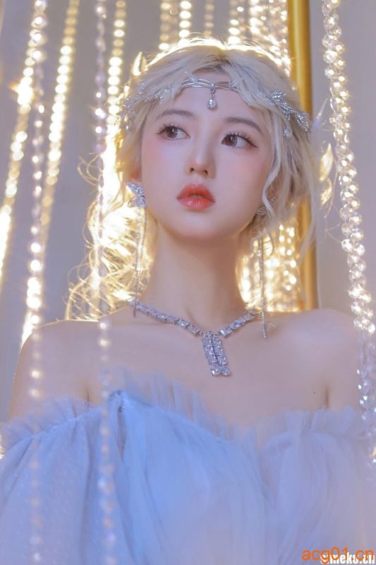 [合集打包]怡子yiiiCOS写真合集打包下载+持续更新-次元集