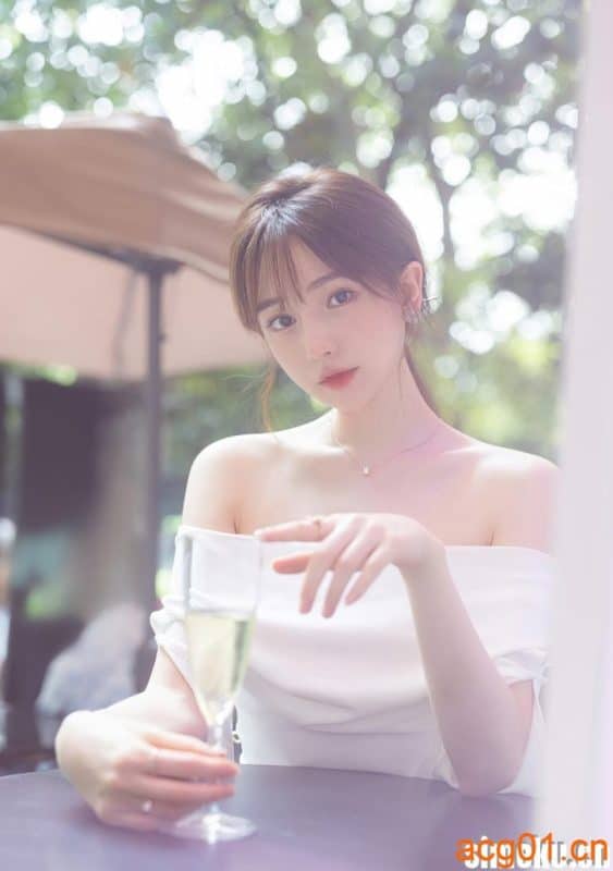 [合集打包]Lynn刘奕宁美女写真图集合集打包下载+持续更新-次元集