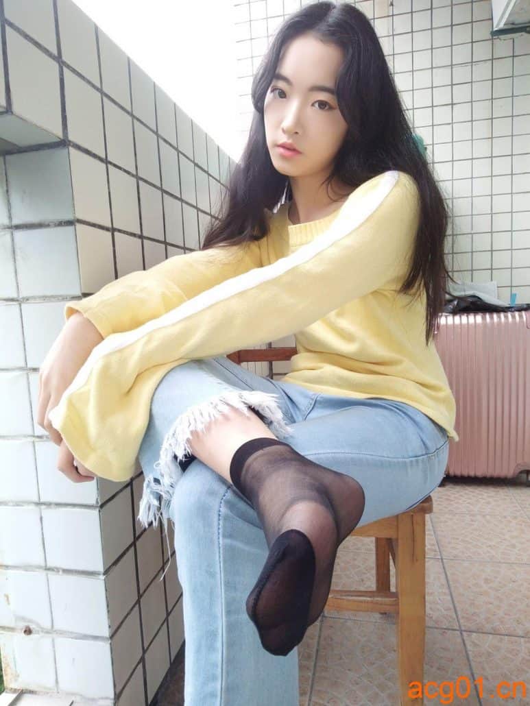 [合集打包]学妹校园寝室丝短袜美脚写真图集合集打包下载+持续更新