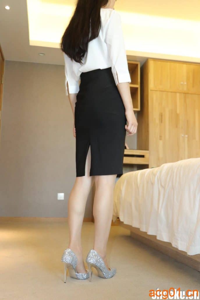 [足控名站]乔依丝Joys写真图集合集打包下载+持续更新